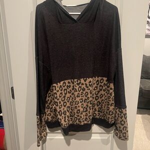 Sweater —lightweight